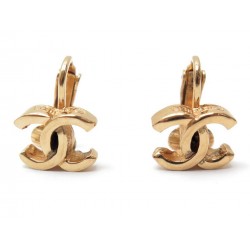 VINTAGE BOUCLES D'OREILLES CHANEL LOGO CC EN METAL DORE GOLDEN EARRINGS 360€