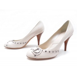 NEUF CHAUSSURES CHRISTIAN DIOR ESCARPINS 38.5 EN CUIR ECRU BOITE SAC SHOES 470€