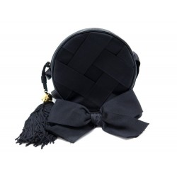 NEUF SAC A MAIN CHANEL ROND BOURSE BANDOULIERE POMPON EN SATIN NOIR PURSE 2300€