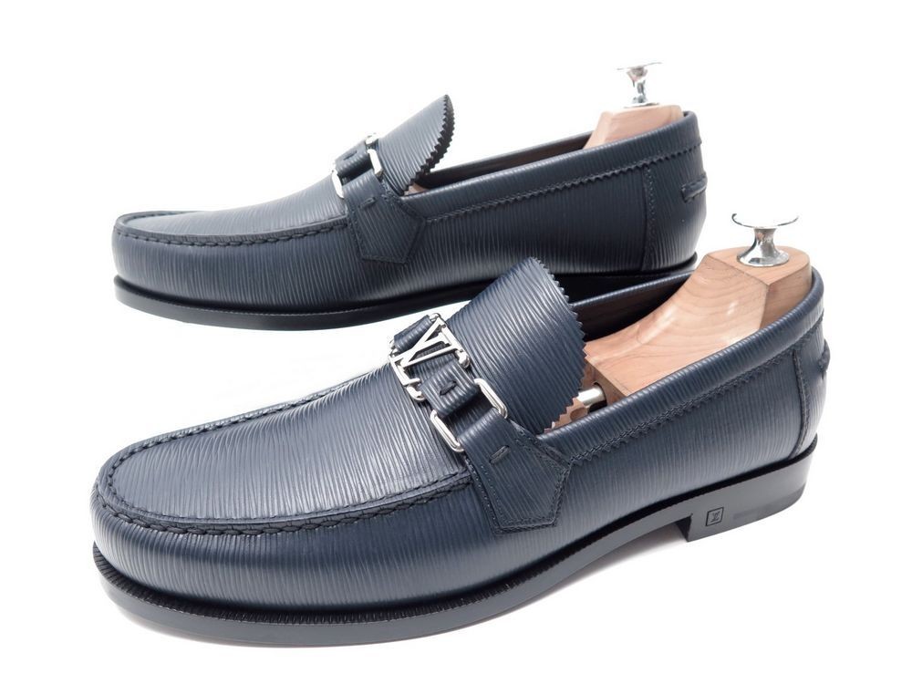 Shop Louis Vuitton EPI 2022 SS Major Loafers (1A9YP3) by lufine