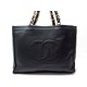  : SAC A MAIN CHANEL SHOPPING CUIR NOIR 