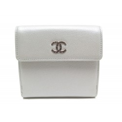 NEUF PORTEFEUILLE CHANEL EN CUIR ARGENTE 