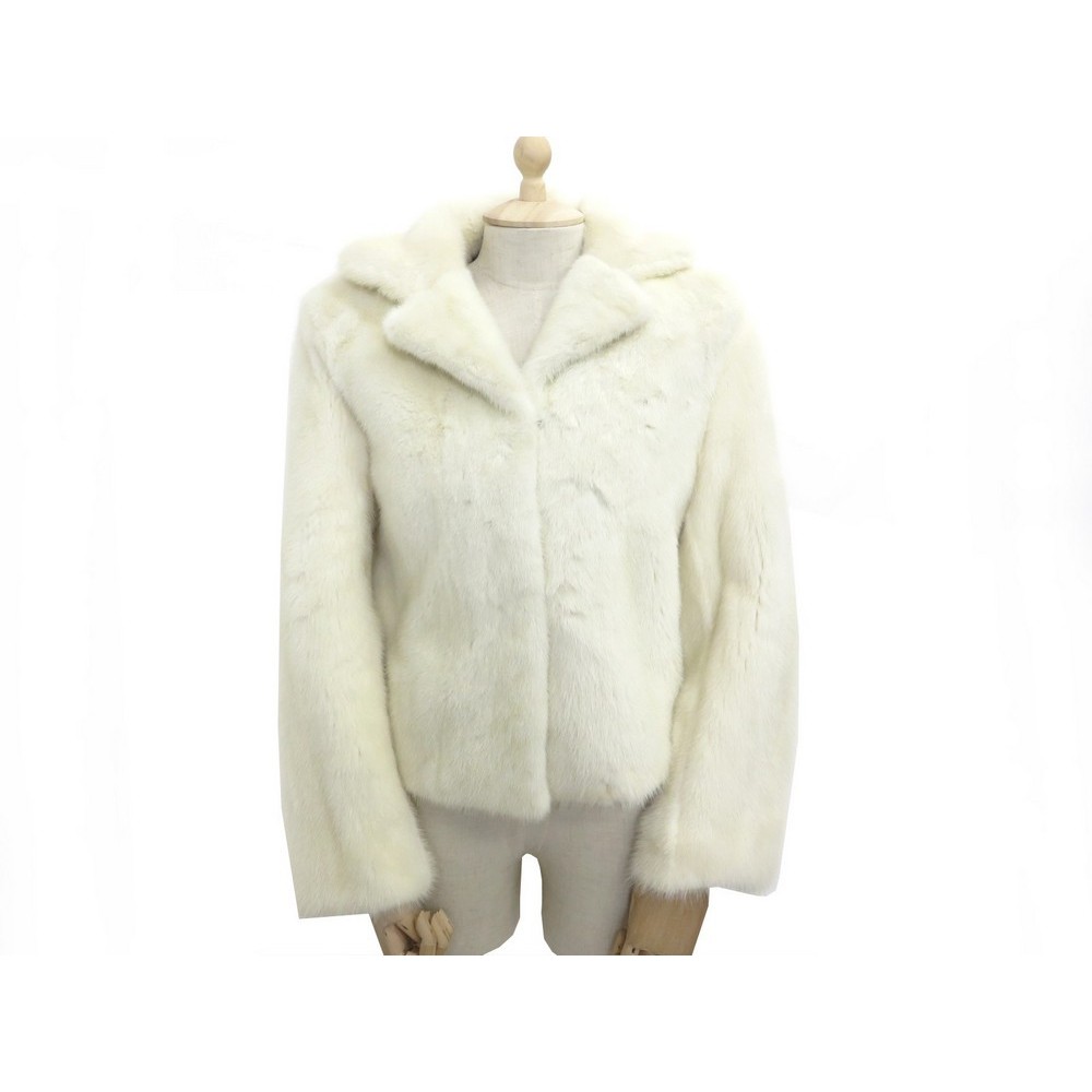 manteau en vison blanc