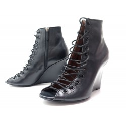 BOTTINES GIVENCHY OUVERTES A LACETS 38.5 TALONS COMPENSES CUIR NOIR BOOTS 750€