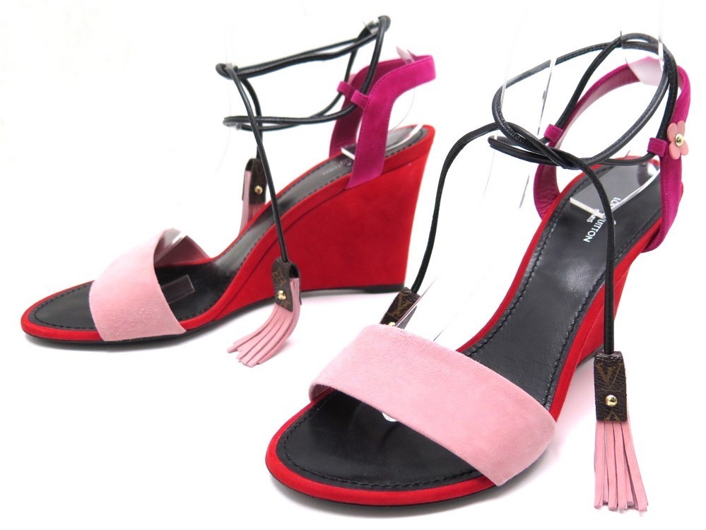 Louis Vuitton Black/Red Patent Leather Ankle Strap Sandals