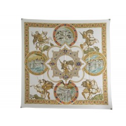 NEUF FOULARD HERMES LE TRIOMPHE DU PALADIN CARRE 90 SOIE BLANC SILK SCARF 360€