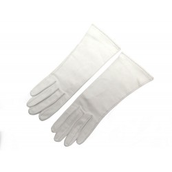 PAIRE DE GANTS HERMES EN CUIR BLANC TAILLE 6.5 WHITE LEATHER GLOVES 580€