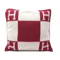 NEUF COUSSIN HERMES AVALON PM LAINE CACHEMIRE BORDEAUX WOOL CASHMERE PILLOW 460€