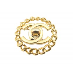 BROCHE CHANEL LOGO CC 1997 EN METAL DORE BIJOU FERMOIR SAC A MAIN BROOCH 290€