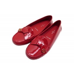 NEUF CHAUSSURES LOUIS VUITTON OXFORD FLAT 36 MOCASSINS EN CUIR VERNI ROUGE 550€