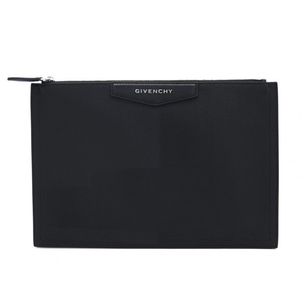 Givenchy // Black Antigona Leather Envelope Pouch – VSP Consignment