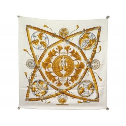 FOULARD HERMES DAIMYO PRINCES DU SOLEIL LEVANT BLANC