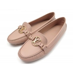 NEUF CHAUSSURES LOUIS VUITTON DAUPHINE MOCASSINS 39.5 EN CUIR BEIGE + BOITE 490€