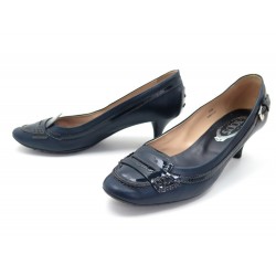 CHAUSSURES TOD'S ESCARPINS TAILLE 39.5 EN CUIR BLEU MARINE BLUE COURT SHOES 630