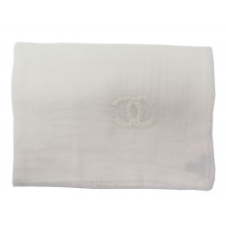 FOULARD CHANEL ETOLE A55018 EN CACHEMIRE ET SOIE BLANC CASHMERE SCARF 1800€