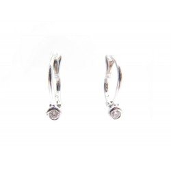 BOUCLES D'OREILLES EN OR BLANC 18K & SOLITAIRE DIAMANTS 0.16CT DIAMONDS EARRINGS