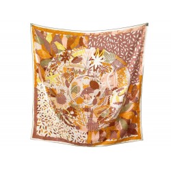 NEUF CHALE HERMES CHACUN FAIT SON NID CARRE 140 FOULARD EN SOIE PEAKE SCARF 725€