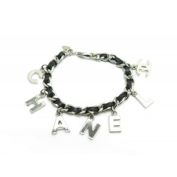 BRACELET CHANEL BRELOQUES LETTRES ARGENTE 