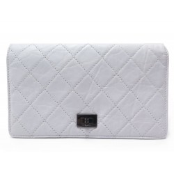 NEUF PORTEFEUILLE CHANEL MATELASSE FERMOIR MADEMOISELLE 