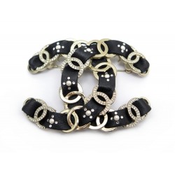 NEUF BROCHE CHANEL LOGO CC CUIR STRASS & PERLES EN METAL DORE NOIR BROOCH 890€