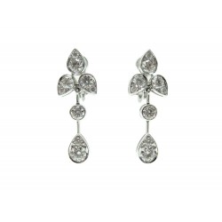 BOUCLES D OREILLE CARTIER DIAMANTS ET PLATINE 