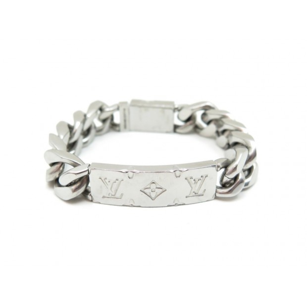 Louis Vuitton® LV Chain Links Bracelet Palladium. Size M in 2023  Chain  link bracelet, Fashion bracelets jewelry, Men's fashion jewelry