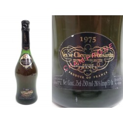 NEUF BOUTEILLE DE VIN VEUVE CLIQUOT PONSARDIN LA GRANDE DAME CHAMPAGNE 1975 