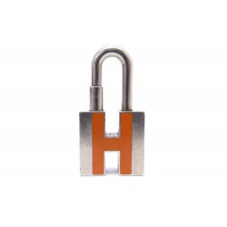  PENDENTIF CADENAS HERMES ACIER & EMAIL ORANGE