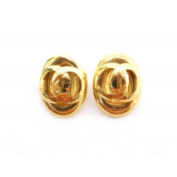 BOUCLES D'OREILLES CHANEL OVALES LOGO CC EN METAL DORE OVAL GOLDEN EARRINGS 460€