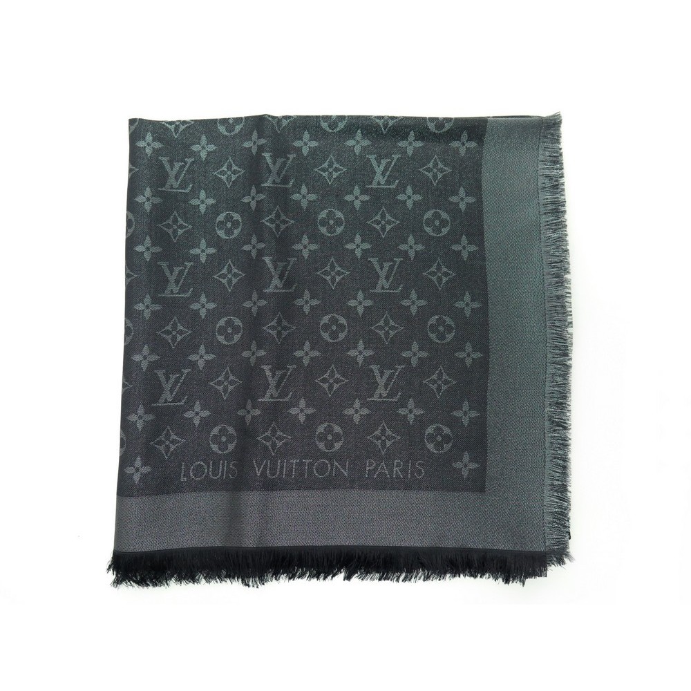 Luis Vuitton scarf  Louis vuitton monogram shawl, Louis vuitton scarf  outfit, Louis vuitton scarf