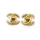 BOUCLES D'OREILLES CHANEL 1995 LOGO CC TIMELESS METAL DORE GOLDEN EARRINGS 420€