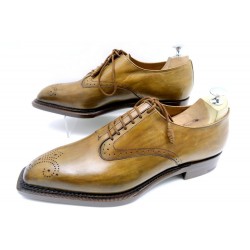 NEUF CHAUSSURES SANTONI RICHELIEU PERFORATION 10.5 IT 45 + POCHON BERLUTI 1450€