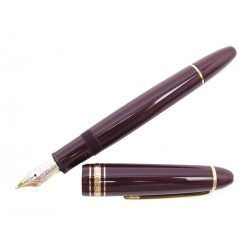 STYLO PLUME MONTBLANC MEISTERSTUCK LEGRAND TRAVELLER BORDEAUX FOUNTAIN PEN 625€