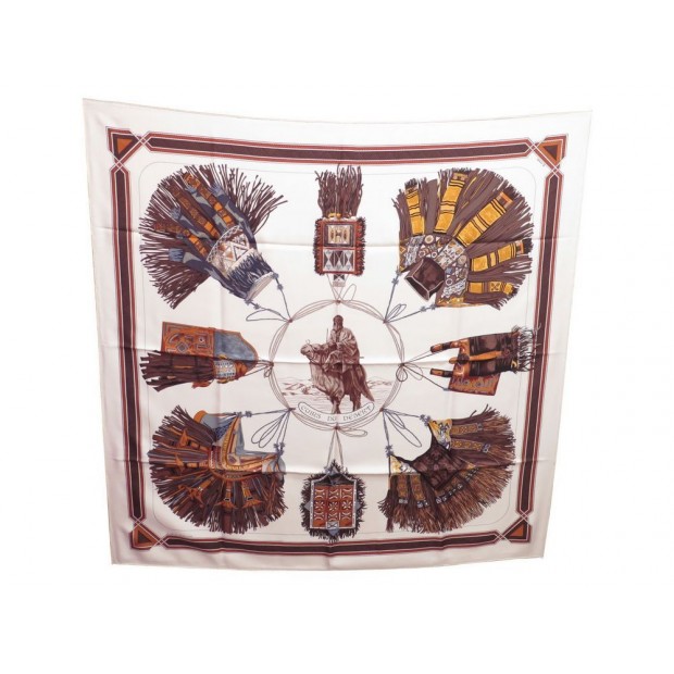 FOULARD HERMES CUIRS DU DESERT LA PERRIERE CARRE EN SOIE BLANC SILK SCARF 350€