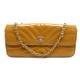 SAC A MAIN CHANEL CUIR VERNIS JAUNE OCRE 