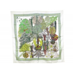 FOULARD HERMES LES LEGENDES DE L'ARBRE FAIVRE CARRE EN SOIE BLANC SCARF 350€