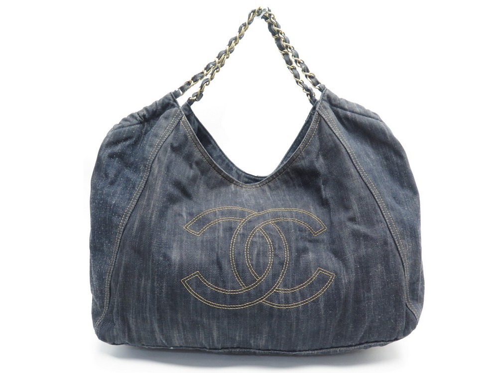 Shop CHANEL 2023 SS Casual Style Denim Plain Leather Logo Handbags by pumwi