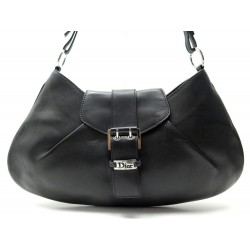 SAC A MAIN CHRISTIAN DIOR FERMOIR BOUCLE EN CUIR NOIR BLACK LEATHER HANDBAG 790€