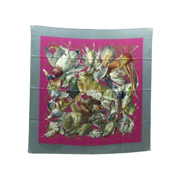 FOULARD HERMES GIBIERS 1ERE EDITION HENRI DE LINARES CARRE MAGENTA SCARF 350€