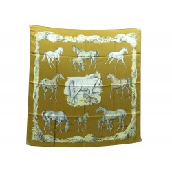 VINTAGE FOULARD HERMES LES POULAINS 