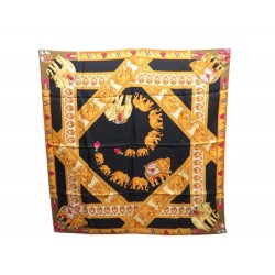 FOULARD MUST DE CARTIER CARRE EN SOIE NOIR & JAUNE BLACK YELLOW SILK SCARF 340€