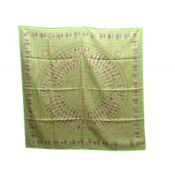 NEUF FOULARD HERMES DONNER LA MAIN PETROSSIAN CARRE EN SOIE VERT SILK SCARF 350€