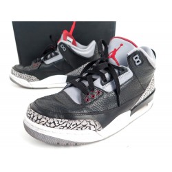 CHAUSSURES BASKETS AIR JORDAN 3 III RETRO 42 42.5 136064-010 CUIR NOIR GRIS 580€