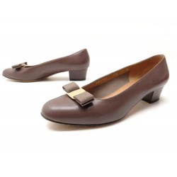 CHAUSSURES SALVATORE FERRAGAMO VARA 11B 41.5 ESCARPINS EN CUIR MARRON SHOES 498€