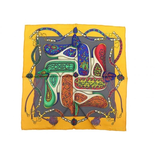 NEUF FOULARD HERMES GAVROCHE FESTIVAL PAR HENRI D'ORIGNY SOIE JAUNE SCARF 210€