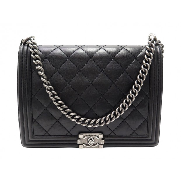 SAC A MAIN CHANEL BOY MAXI JUMBO CUIR MATELASSE NOIR BANDOULIERE HAND BAG 10000€