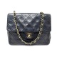 VINTAGE SAC A MAIN CHANEL MINI TIMELESS CUIR NOIR BANDOULIERE HAND BAG 4500€