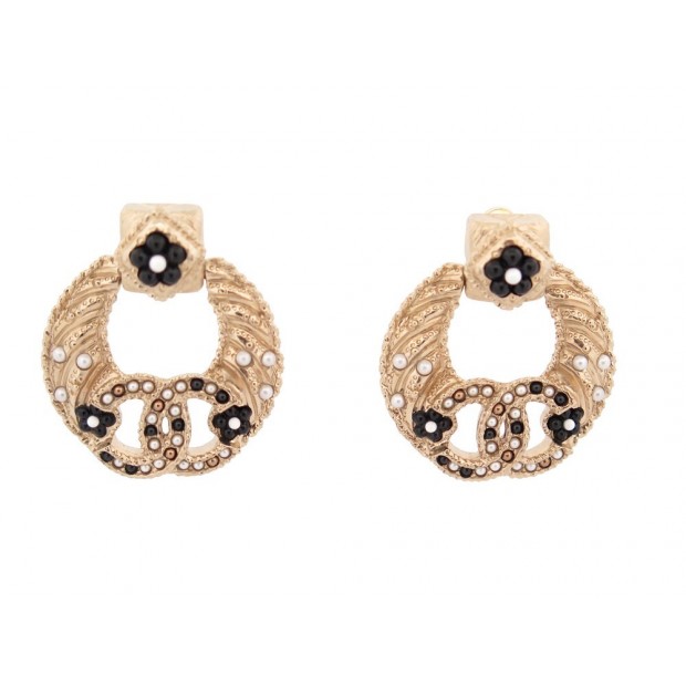 NEUF BOUCLES D'OREILLES CHANEL LOGO CC ET FLEUR METAL DORE GOLDEN EARRINGS 645€