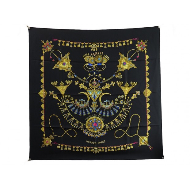 FOULARD HERMES PARURES DES SABLES BOURTHOUMIEUX CARRE 90 SOIE NOIRE SCARF 495€