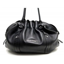 SAC A MAIN SALVATORE FERRAGAMO CABAS EN CUIR GRAINE NOIR POCHON HAND BAG 1000€